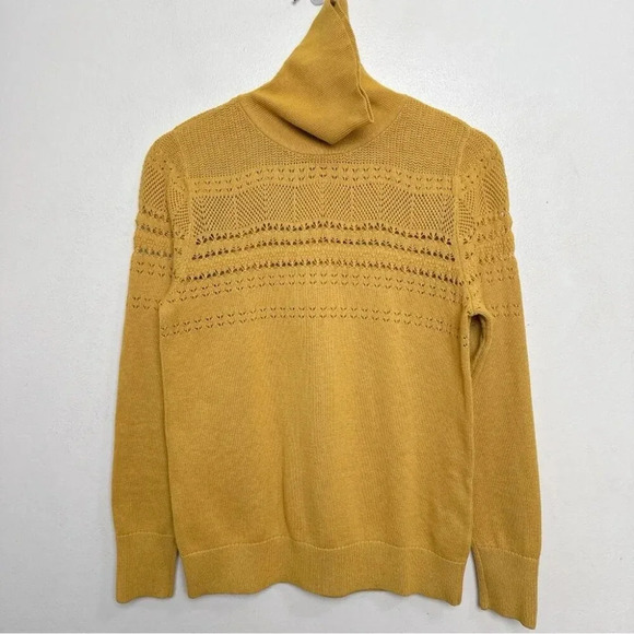 Banana Republic Womens Small  Pointelle Micro-Knit Turtleneck Sweater - Picture 4 of 16